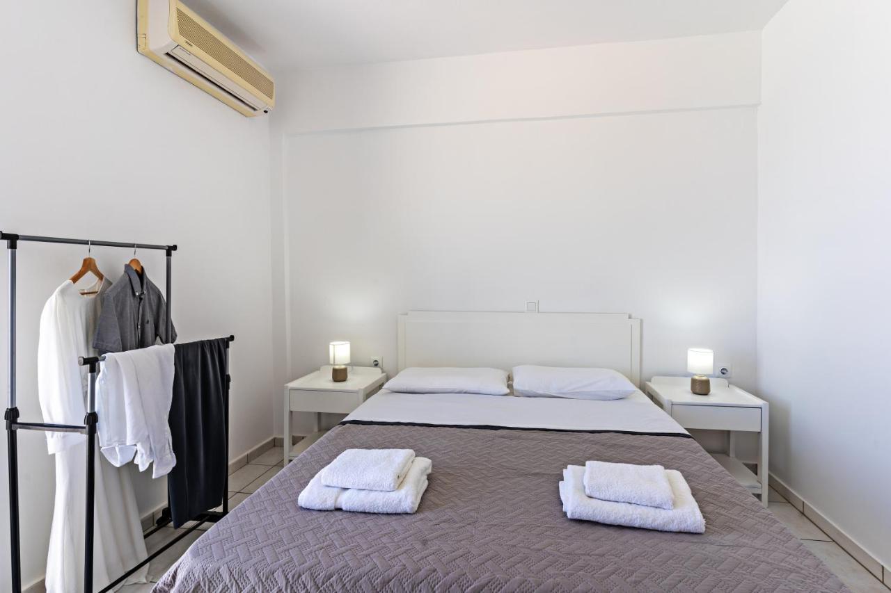 Azure Seaside Apts Magnisia ภายนอก รูปภาพ