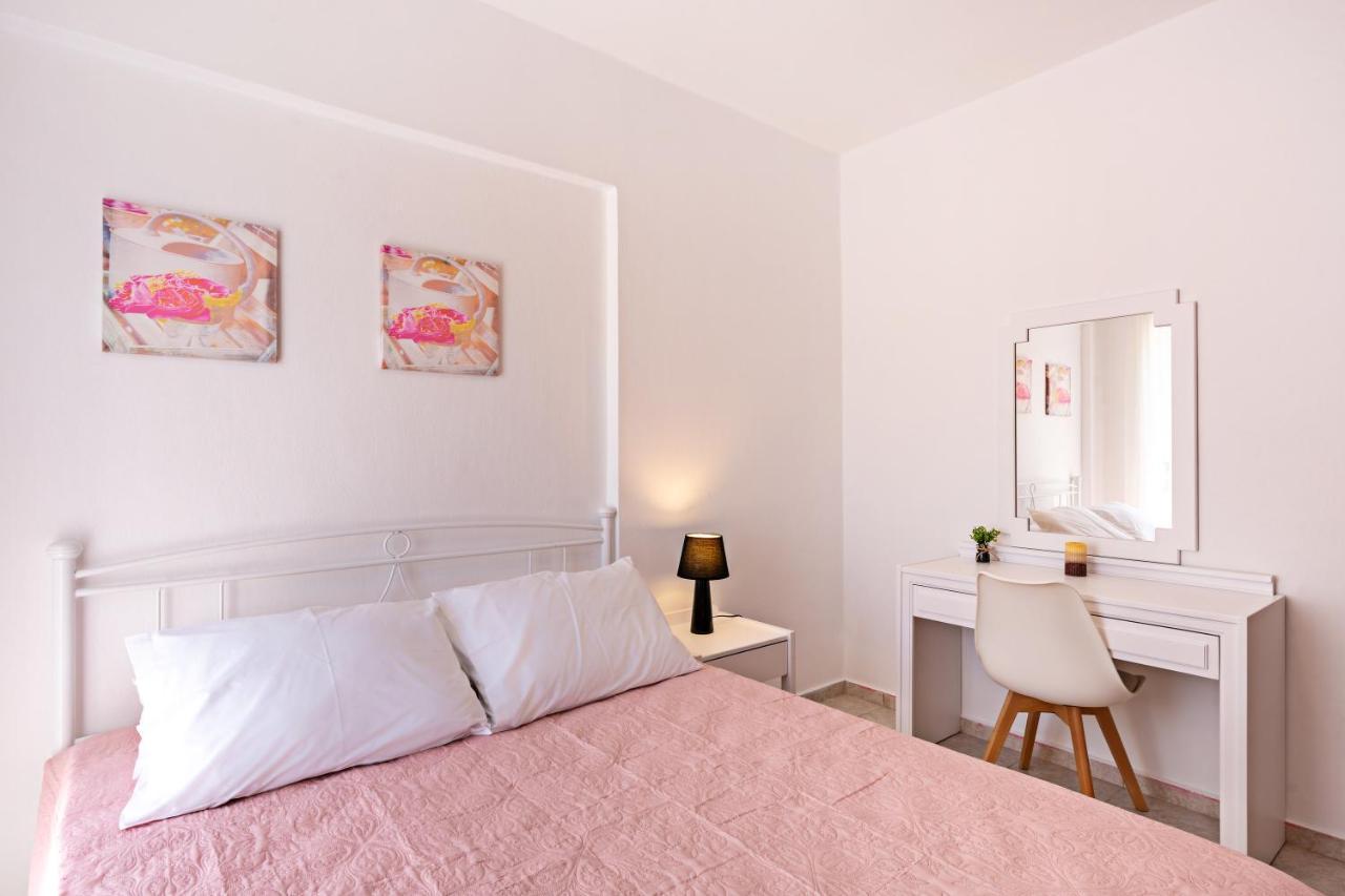 Azure Seaside Apts Magnisia ภายนอก รูปภาพ
